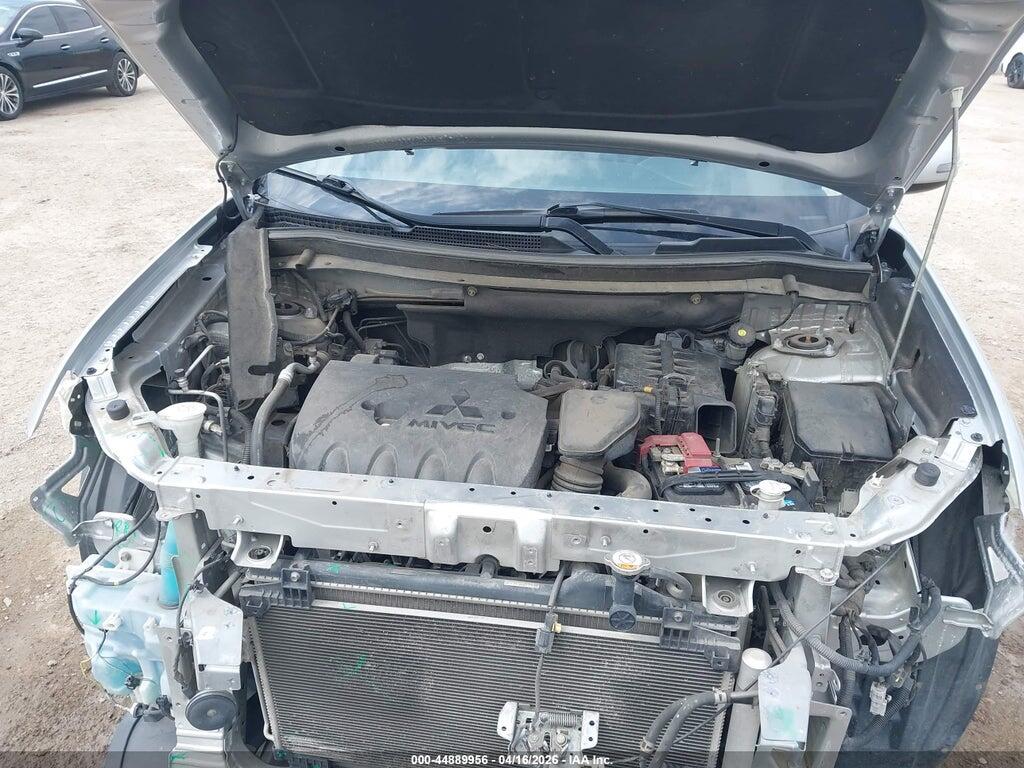 JA4AD3A36KZ028509 2019 MITSUBISHI OUTLANDER photo no. 10