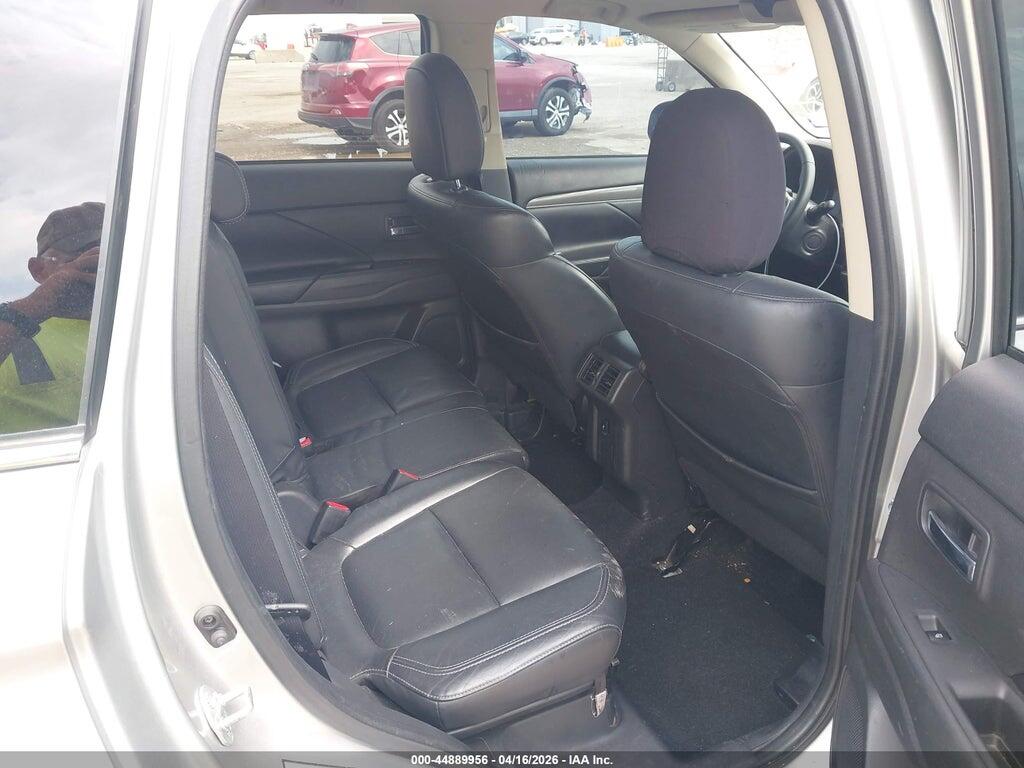 JA4AD3A36KZ028509 2019 MITSUBISHI OUTLANDER photo no. 8