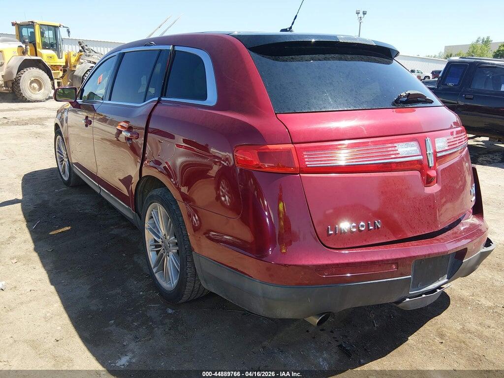 2LMHJ5AT3DBL50233 2013 LINCOLN MKT photo no. 3