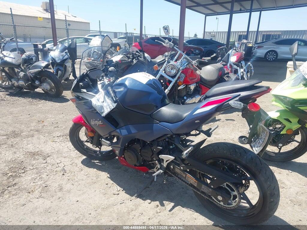 ML5EXGJ11TDA73938 2026 KAWASAKI EX500 photo no. 3