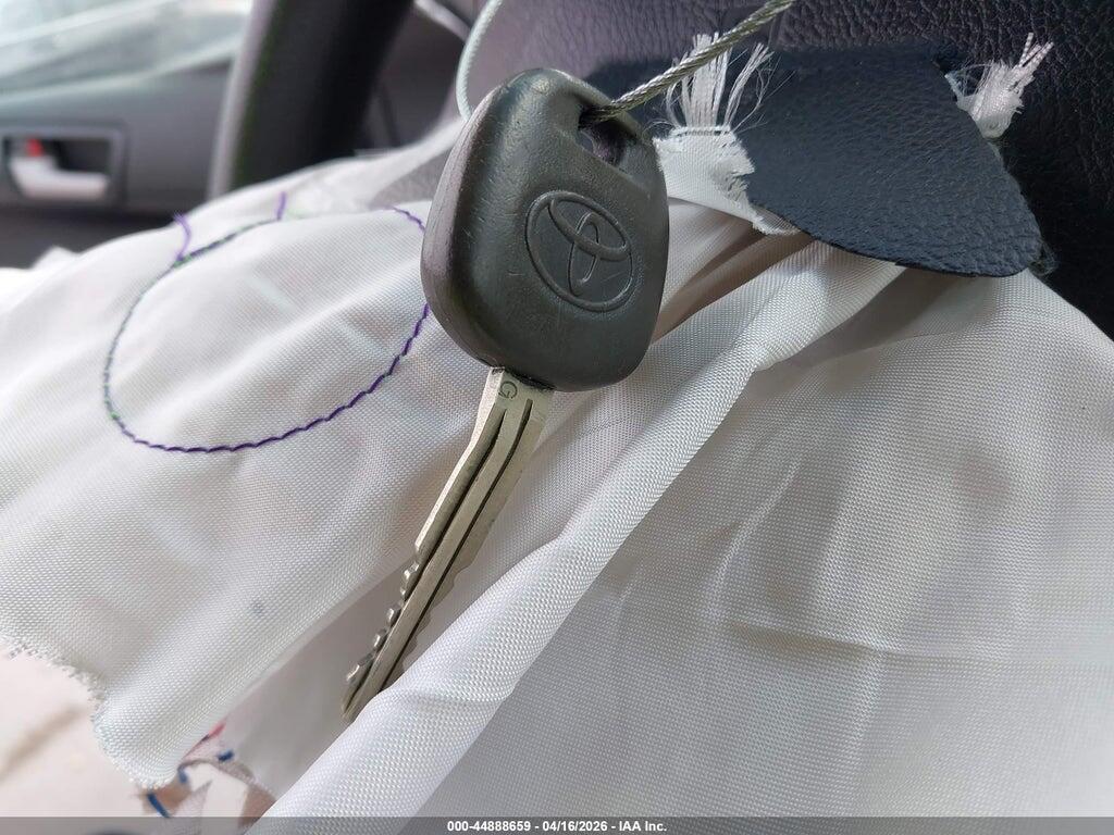 4T4BF1FK9ER352663 2014 TOYOTA CAMRY photo no. 11