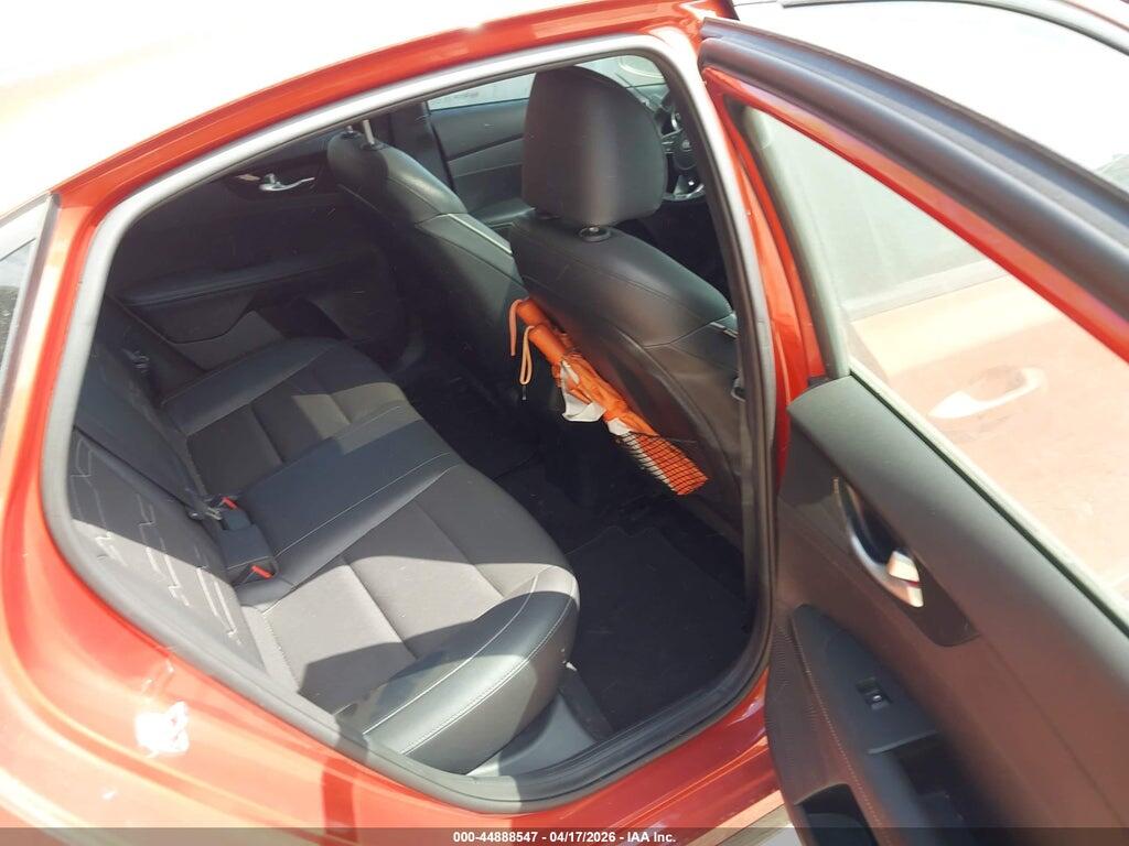 3KPF34ADXME310986 2021 KIA FORTE photo no. 8