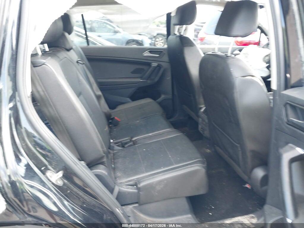 3VV3B7AX2JM204570 2018 VOLKSWAGEN TIGUAN photo no. 8