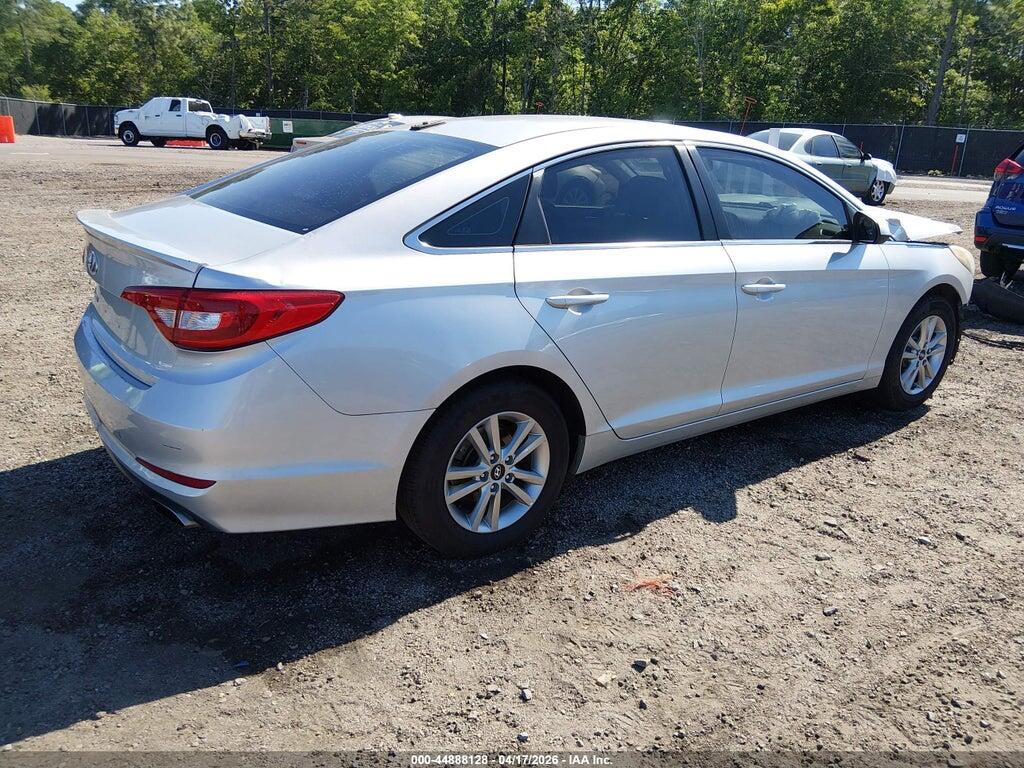 5NPE24AF8HH515935 2017 HYUNDAI SONATA photo no. 4