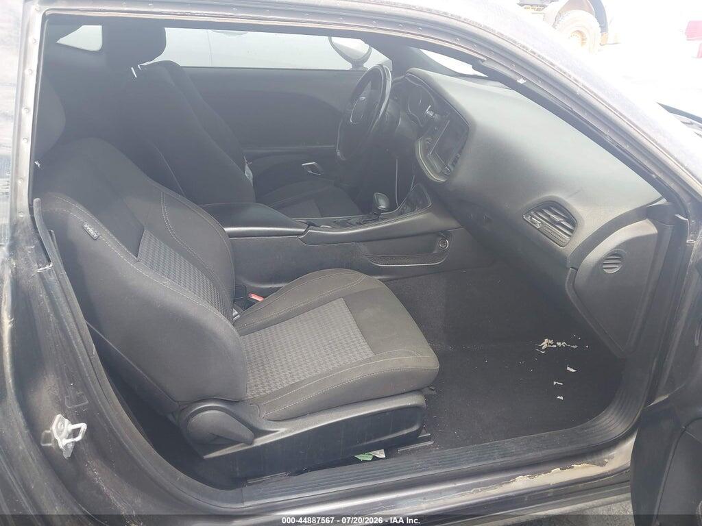 2C3CDZAG4KH750828 2019 DODGE CHALLENGER photo no. 5
