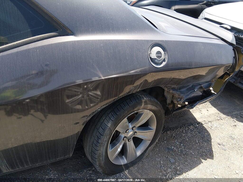 2C3CDZAG4KH750828 2019 DODGE CHALLENGER photo no. 6