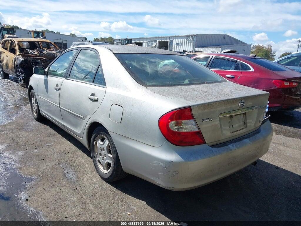 4T1BF32K12U020563 2002 TOYOTA CAMRY photo no. 3