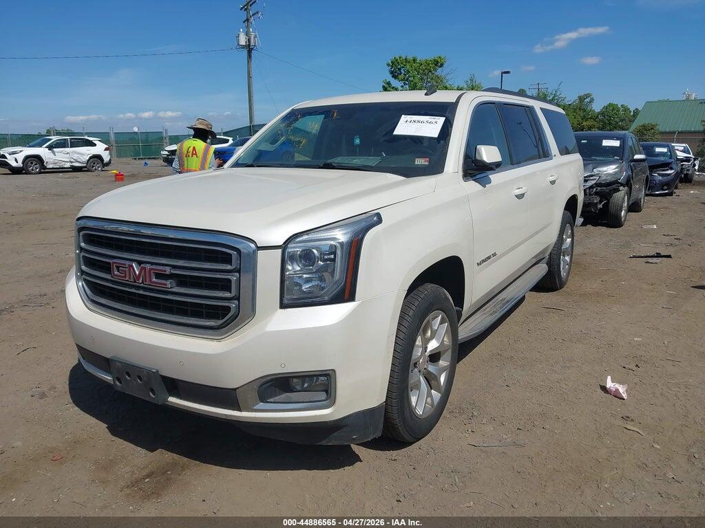 1GKS2HKC0FR197804 2015 GMC YUKON XL 1500 photo no. 2