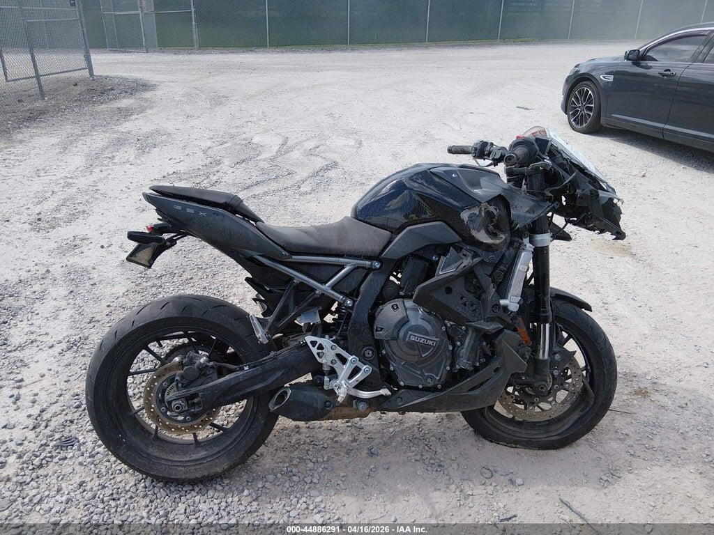 JS1EM13B1S7102327 2025 SUZUKI GSX800 photo no. 12