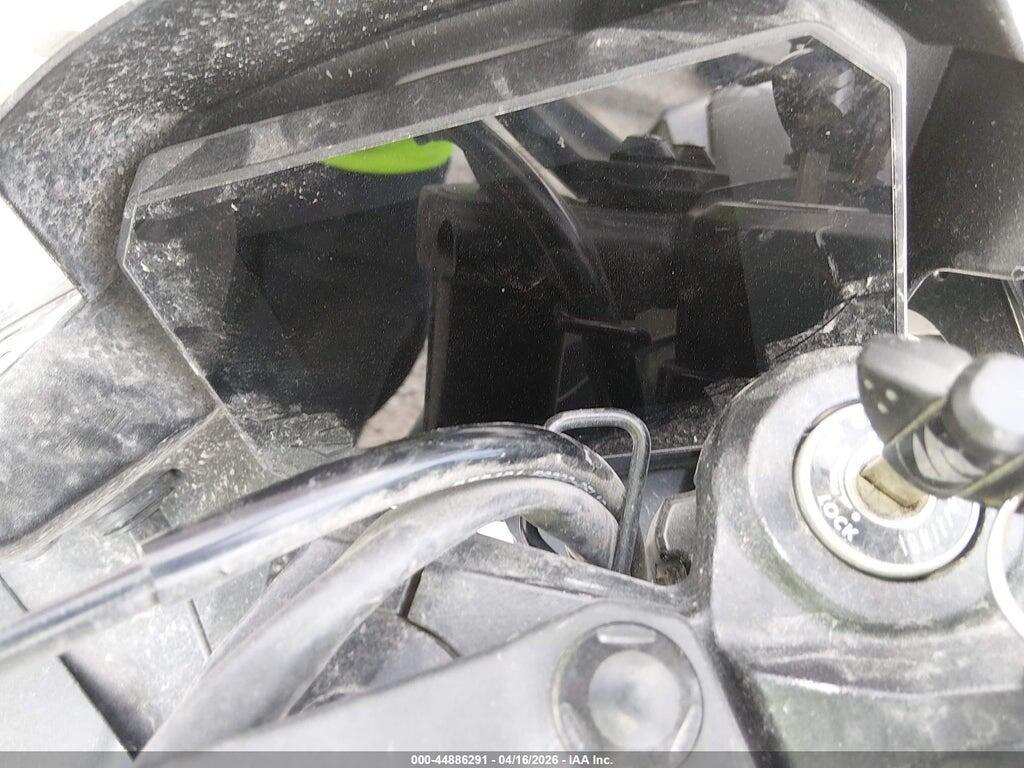 JS1EM13B1S7102327 2025 SUZUKI GSX800 photo no. 7