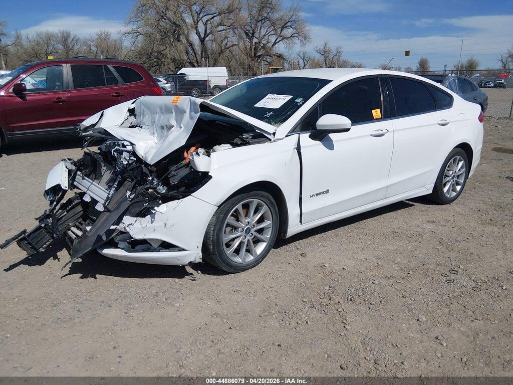 3FA6P0UU7HR147033 2017 FORD FUSION HYBRID photo no. 2