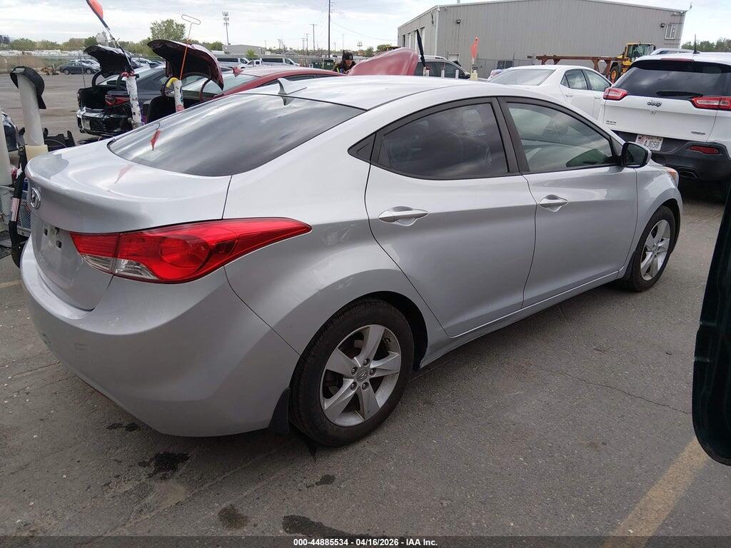 5NPDH4AE9DH165047 2013 HYUNDAI ELANTRA photo no. 4