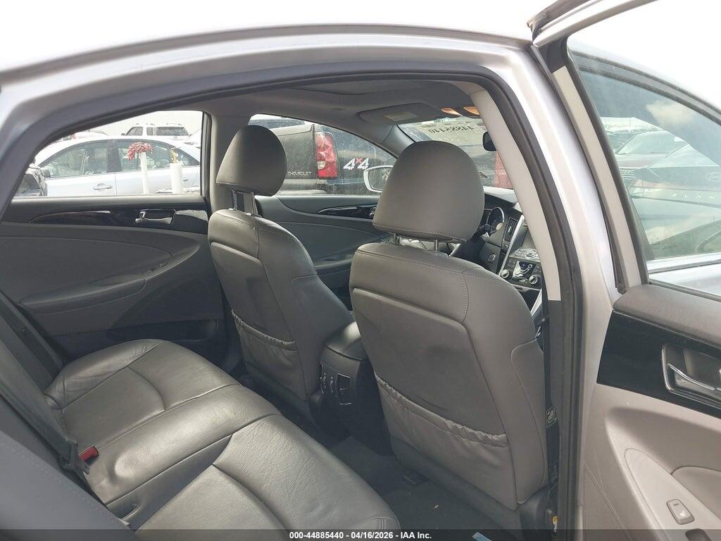 5NPEC4AC7BH190656 2011 HYUNDAI SONATA photo no. 8
