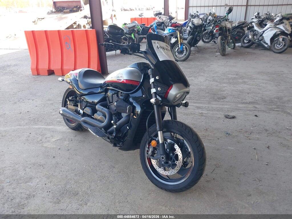 2018 SUZUKI VZR1800 JS1VY53A7J2100225