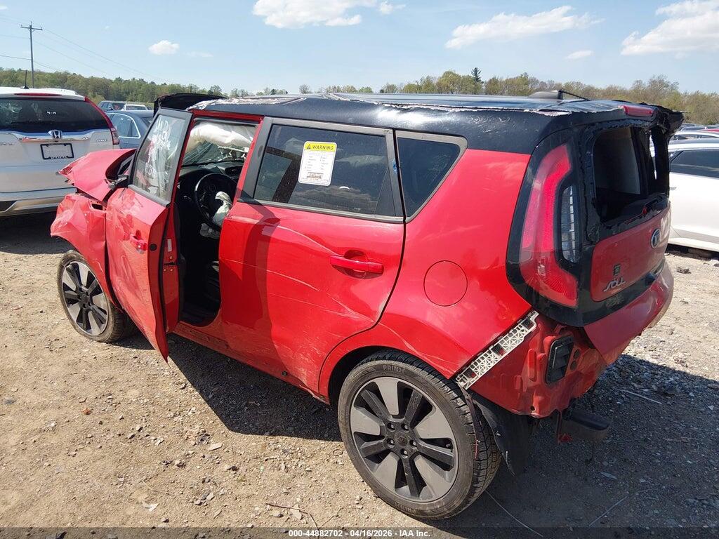 KNDJP3A53J7574631 2018 KIA SOUL photo no. 3