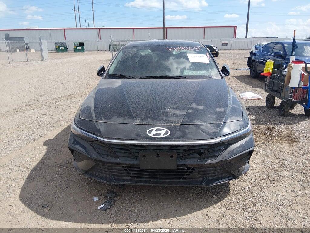 KMHLM4DG4SU992764 2025 HYUNDAI ELANTRA photo no. 11