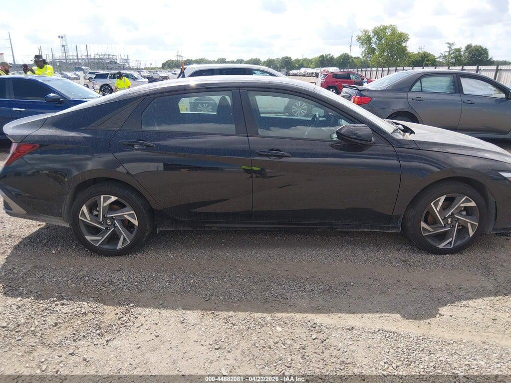 KMHLM4DG4SU992764 2025 HYUNDAI ELANTRA photo no. 12