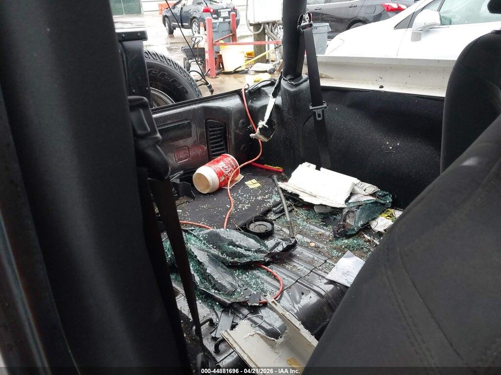 1C4AJWAG9JL824336 2018 JEEP WRANGLER JK photo no. 8