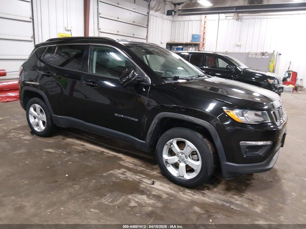3C4NJDBBXJT403738 2018 JEEP COMPASS photo no. 1