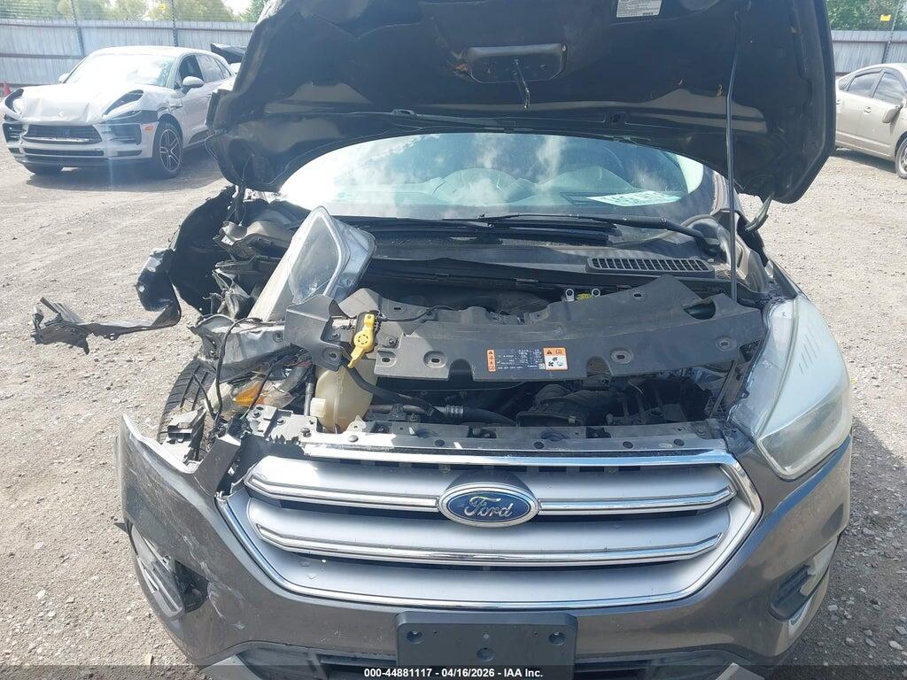 1FMCU0G99HUC88963 2017 FORD ESCAPE photo no. 10