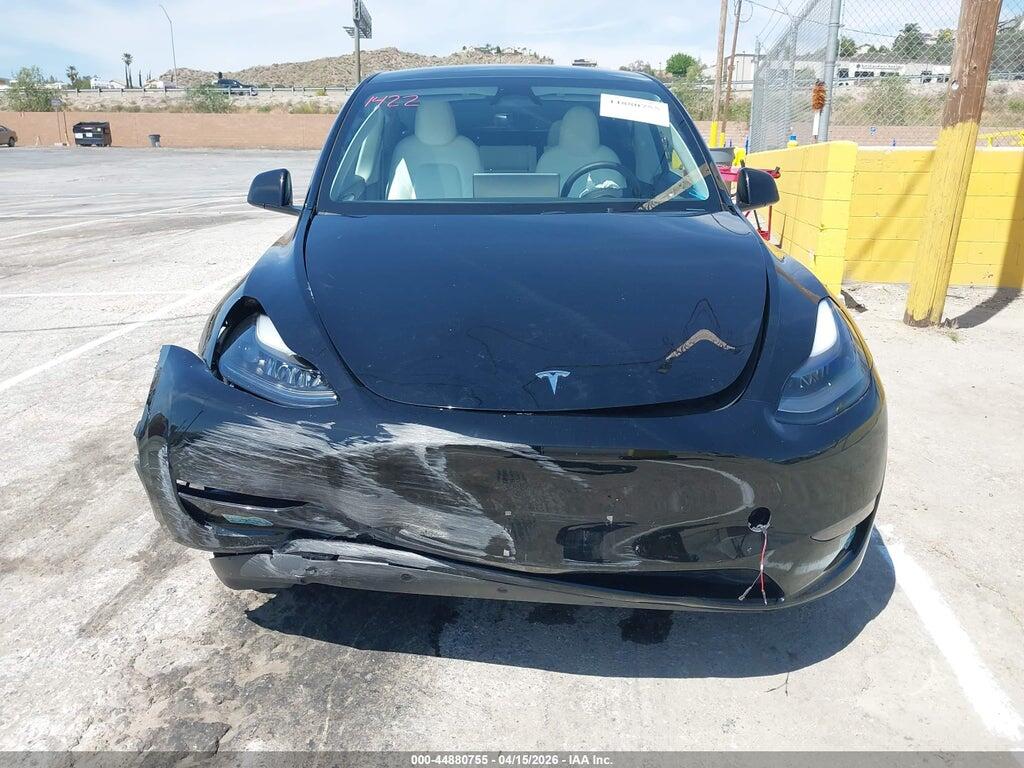 7SAYGDED9RF011422 2024 TESLA MODEL Y photo no. 11