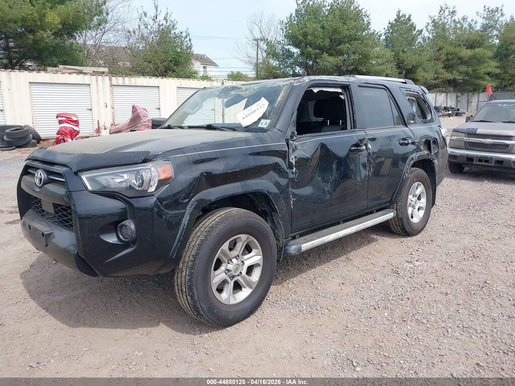 JTEMU5JR2M5949747 2021 TOYOTA 4RUNNER photo no. 2