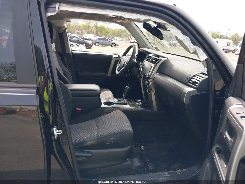 JTEMU5JR2M5949747 2021 TOYOTA 4RUNNER photo no. 5