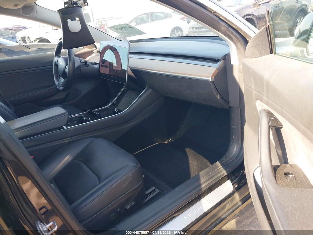 5YJ3E1EB5JF178410 2018 TESLA MODEL 3 photo no. 5