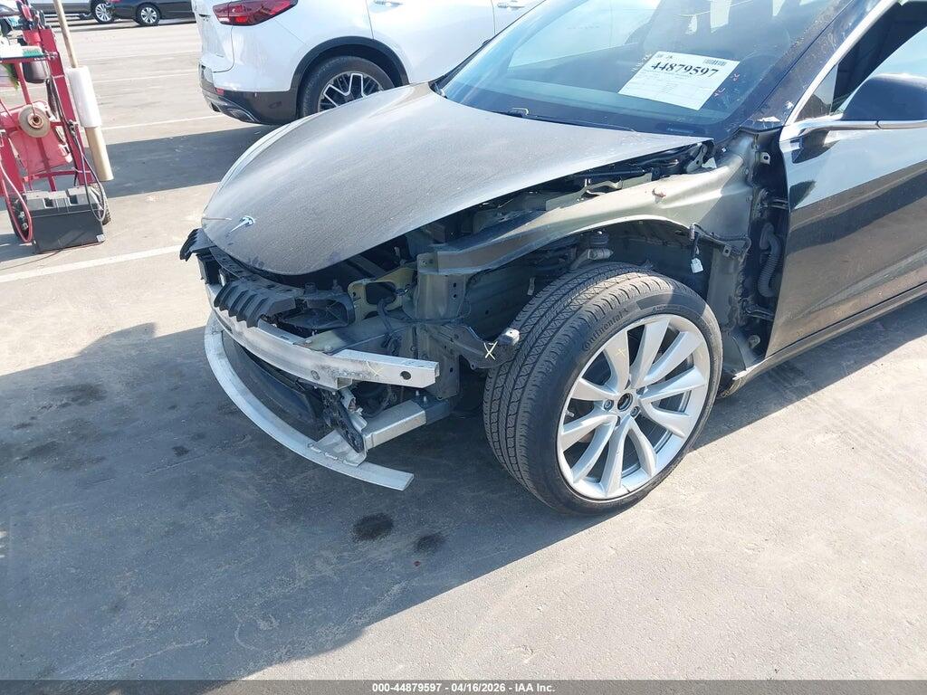 5YJ3E1EB5JF178410 2018 TESLA MODEL 3 photo no. 6