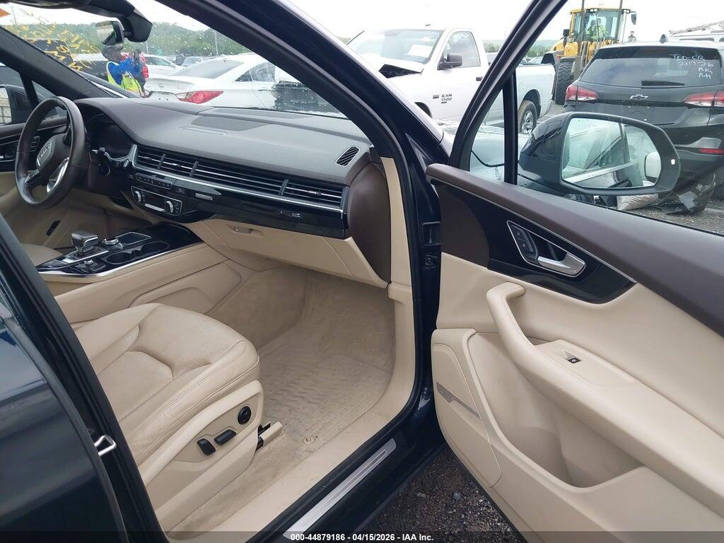WA1VAAF79HD026818 2017 AUDI Q7 photo no. 5