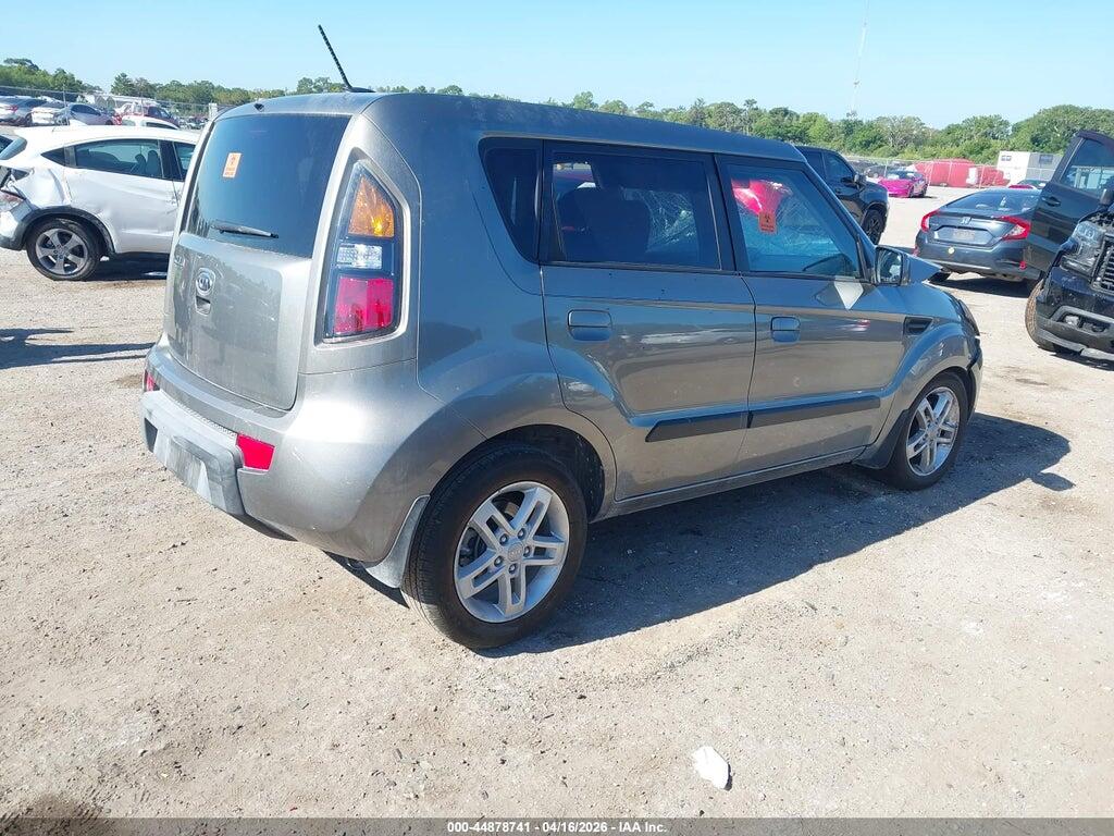 KNDJT2A2XA7115544 2010 KIA SOUL photo no. 4