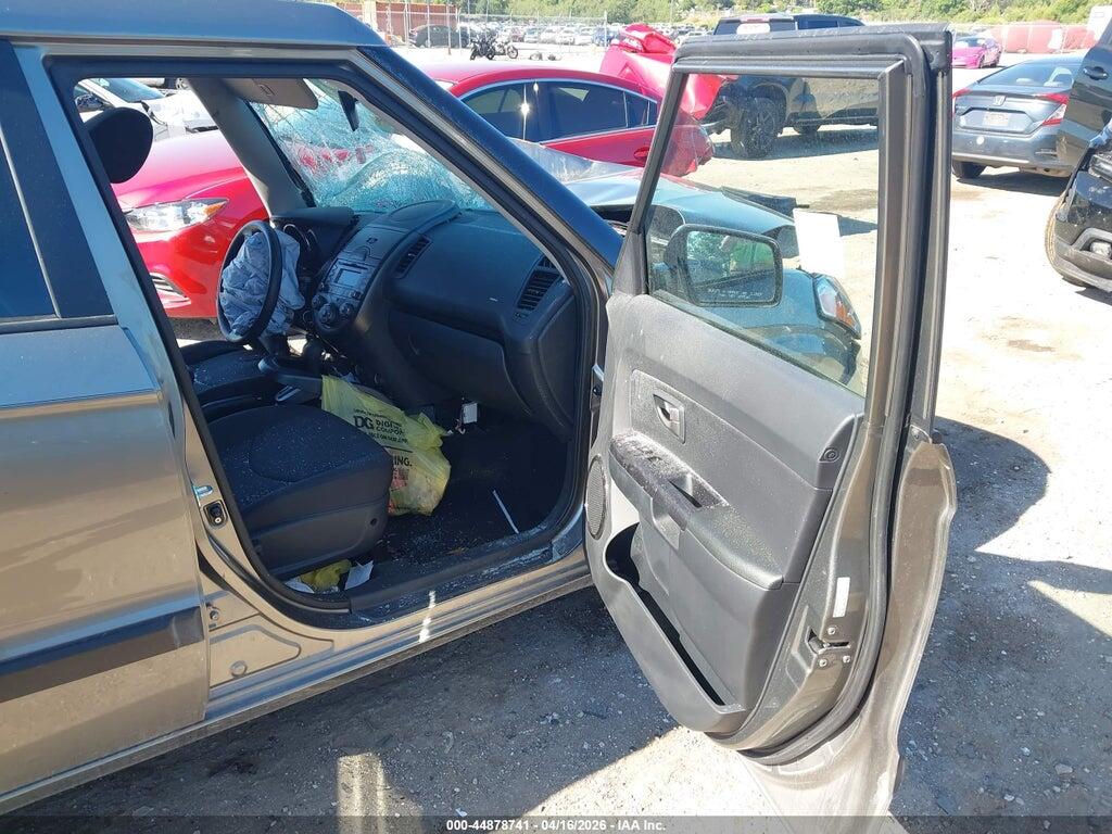 KNDJT2A2XA7115544 2010 KIA SOUL photo no. 5