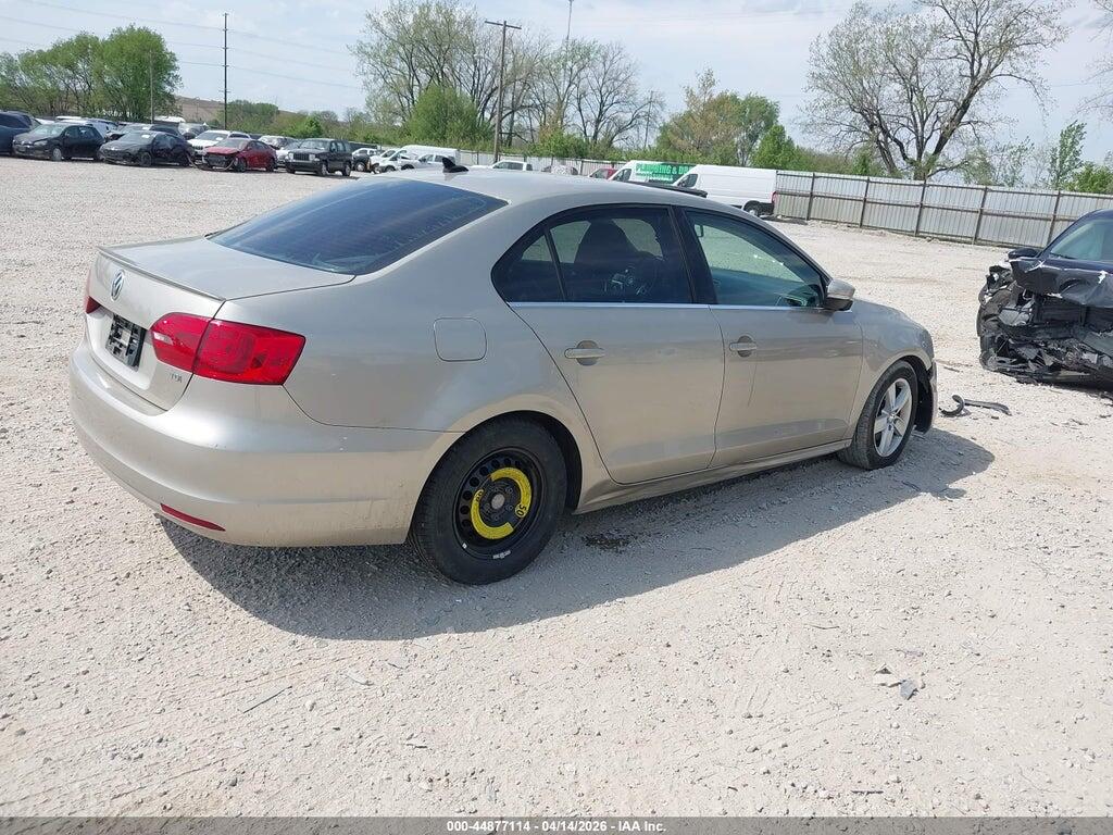 3VWLL7AJ5EM294128 2014 VOLKSWAGEN JETTA photo no. 4