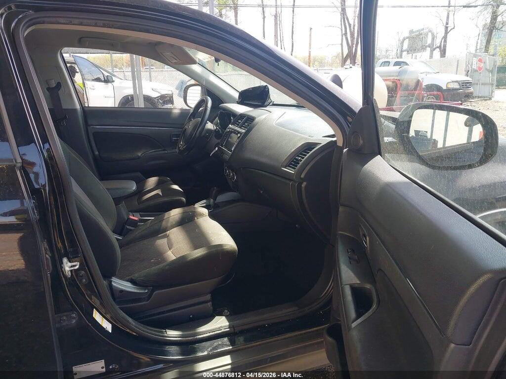 JA4AR3AU9JZ021627 2018 MITSUBISHI OUTLANDER SPORT photo no. 5