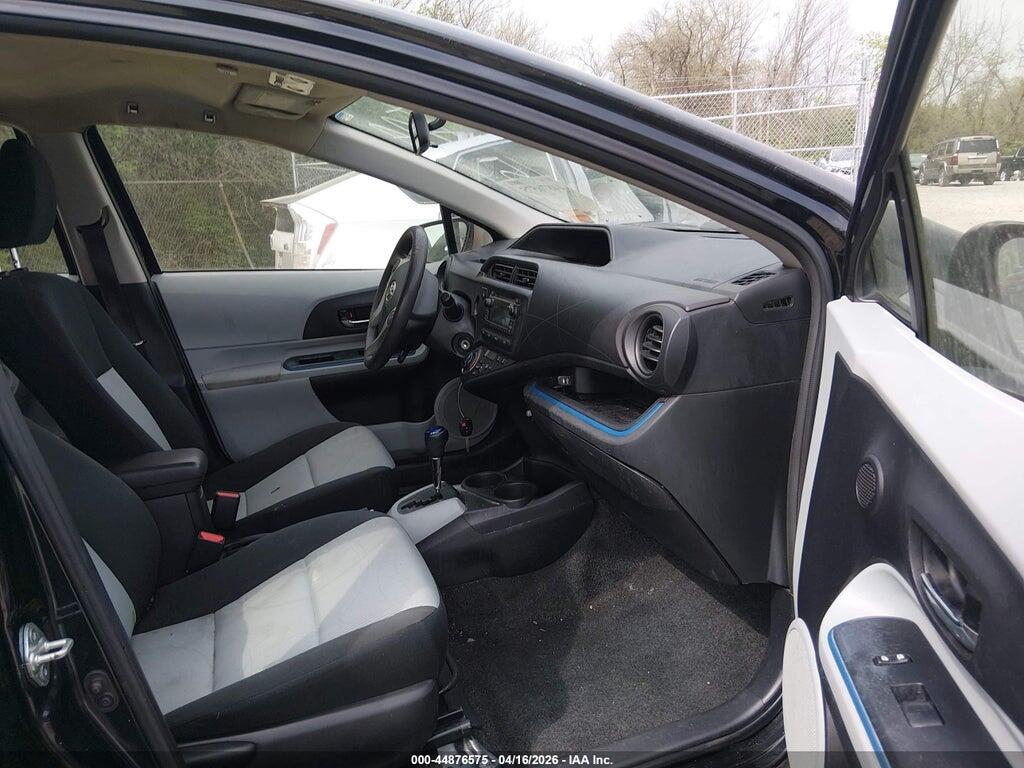 JTDKDTB38D1534384 2013 TOYOTA PRIUS C photo no. 5