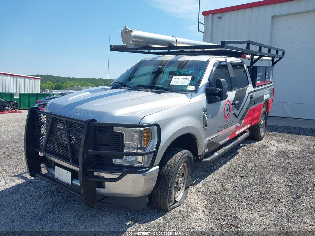 1FT7W2BT7JEB50434 2018 FORD F-250 photo no. 2