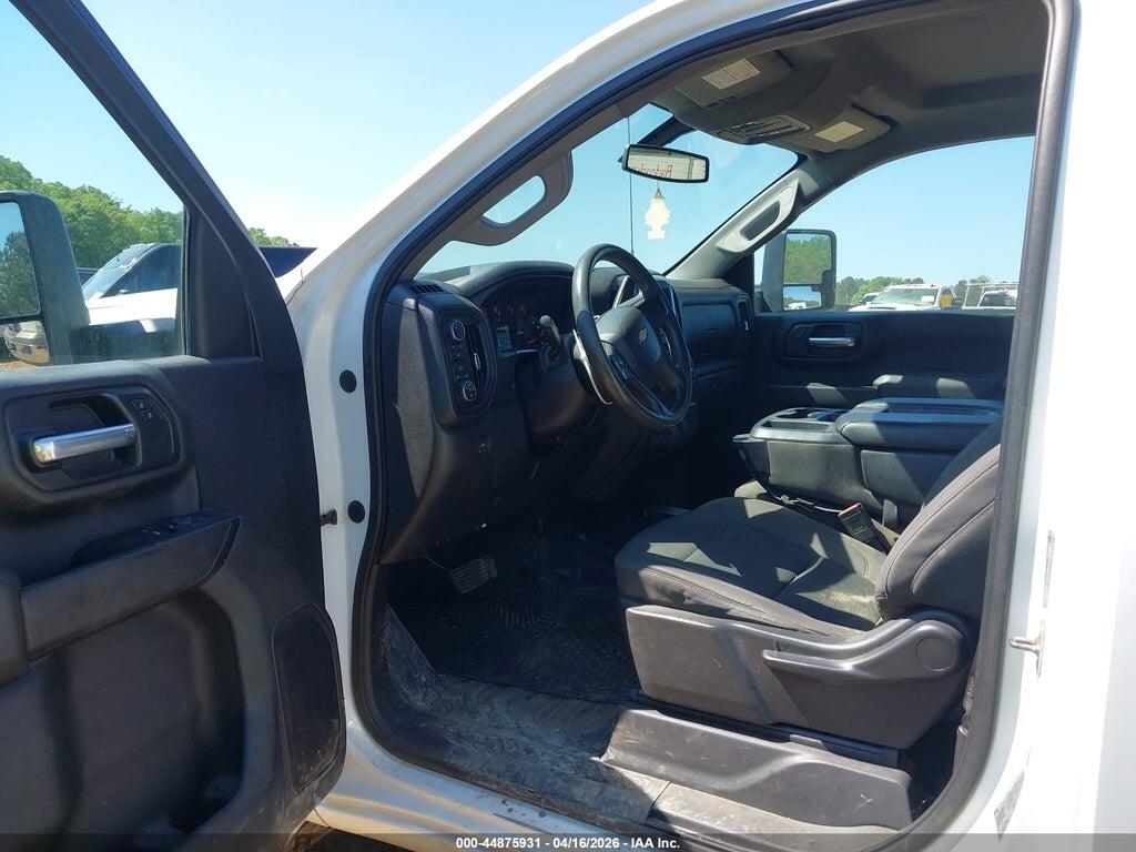 1GC3YSE77MF110568 2021 CHEVROLET SILVERADO 3500HD photo no. 6