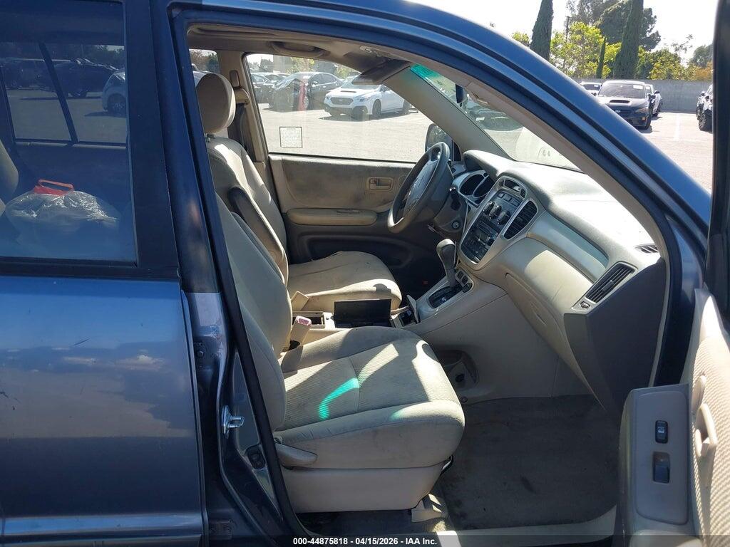 JTEDP21A050060489 2005 TOYOTA HIGHLANDER photo no. 5
