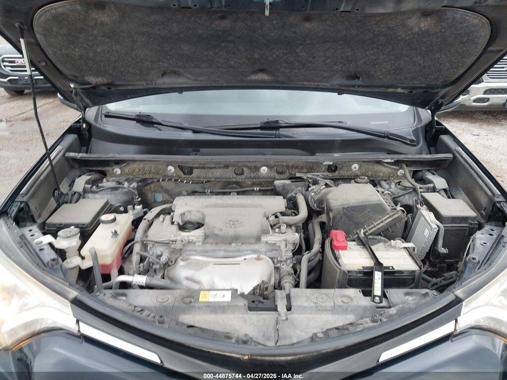 JTMRFREV8HJ172121 2017 TOYOTA RAV4 photo no. 10