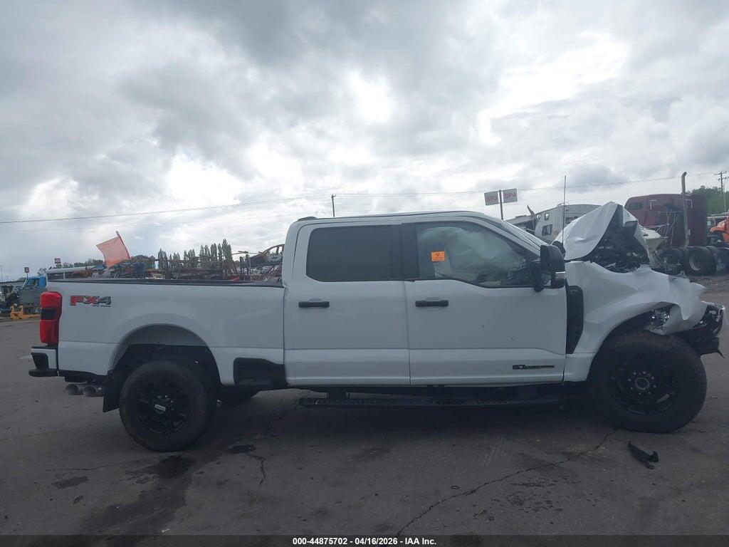 1FT8W3BT5REF85071 2024 FORD F-350 photo no. 12
