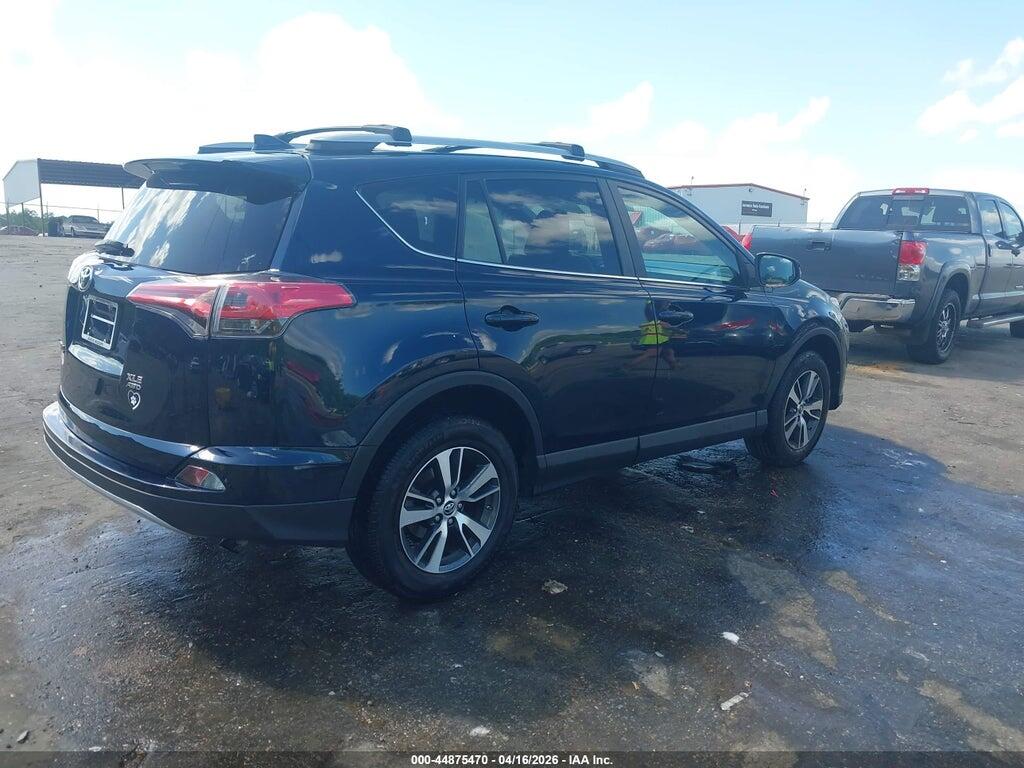 2T3RFREV6JW836827 2018 TOYOTA RAV4 photo no. 4