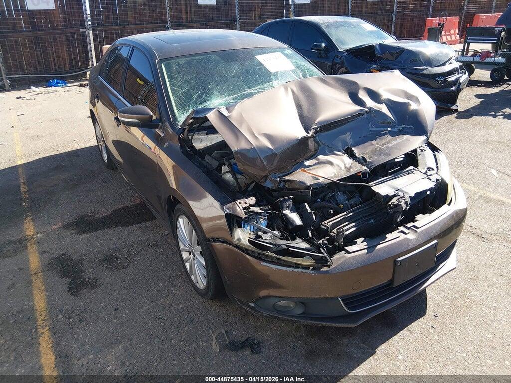 3VWLL7AJXEM369857 2014 VOLKSWAGEN JETTA photo no. 1