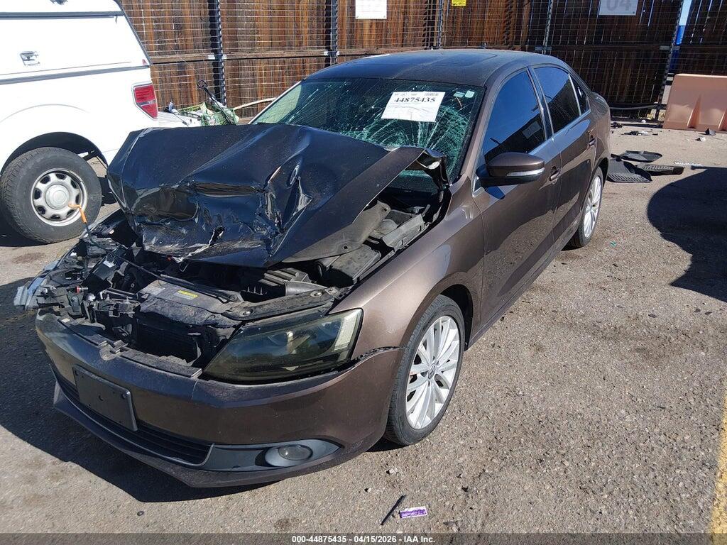 3VWLL7AJXEM369857 2014 VOLKSWAGEN JETTA photo no. 2