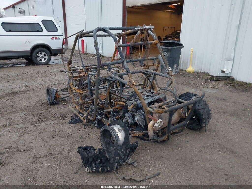 4XAVDK997FB319617 2015 POLARIS RZR photo no. 3