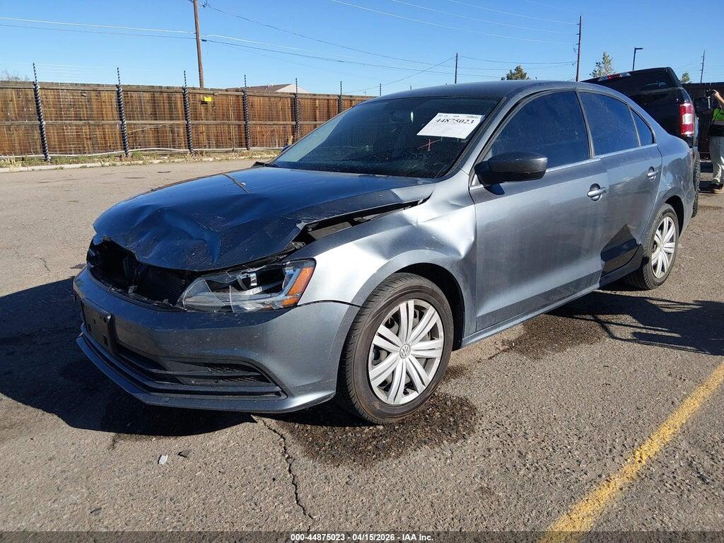 3VW167AJ0HM313803 2017 VOLKSWAGEN JETTA photo no. 2