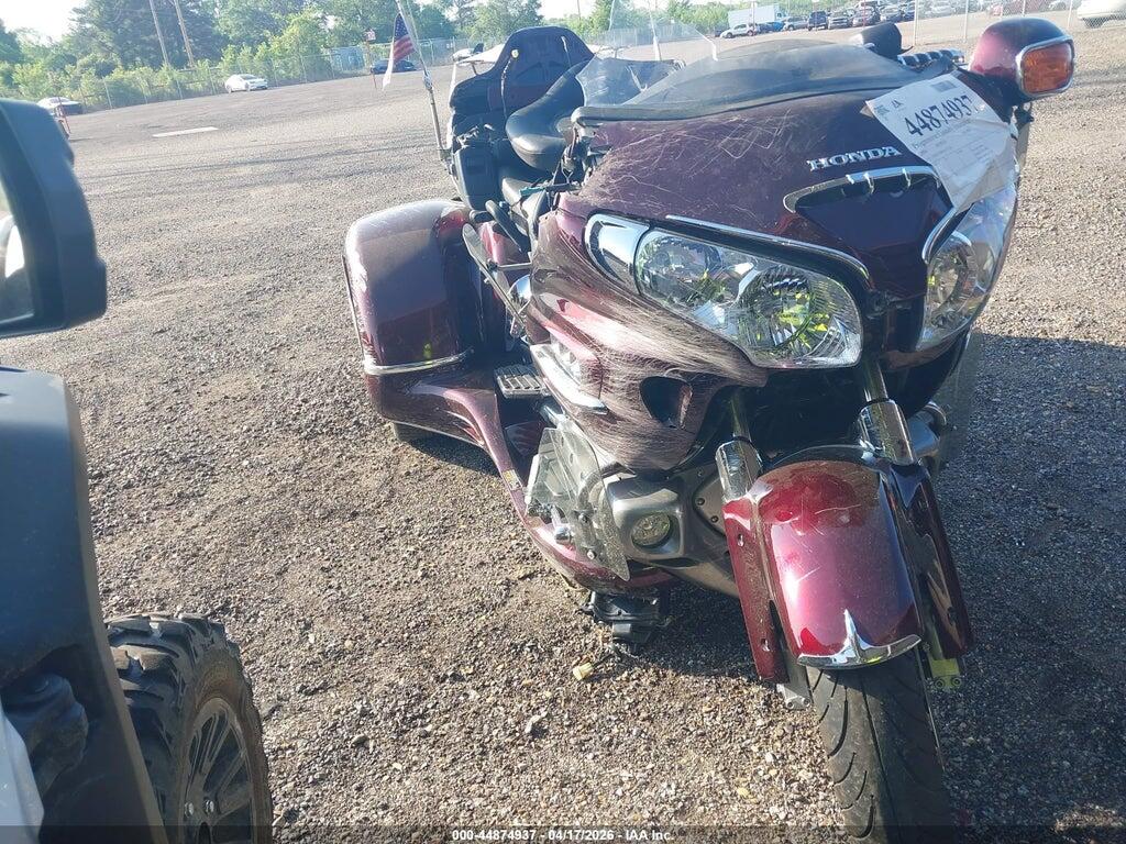 1HFSC47H96A512156 2006 HONDA GL1800 photo no. 1