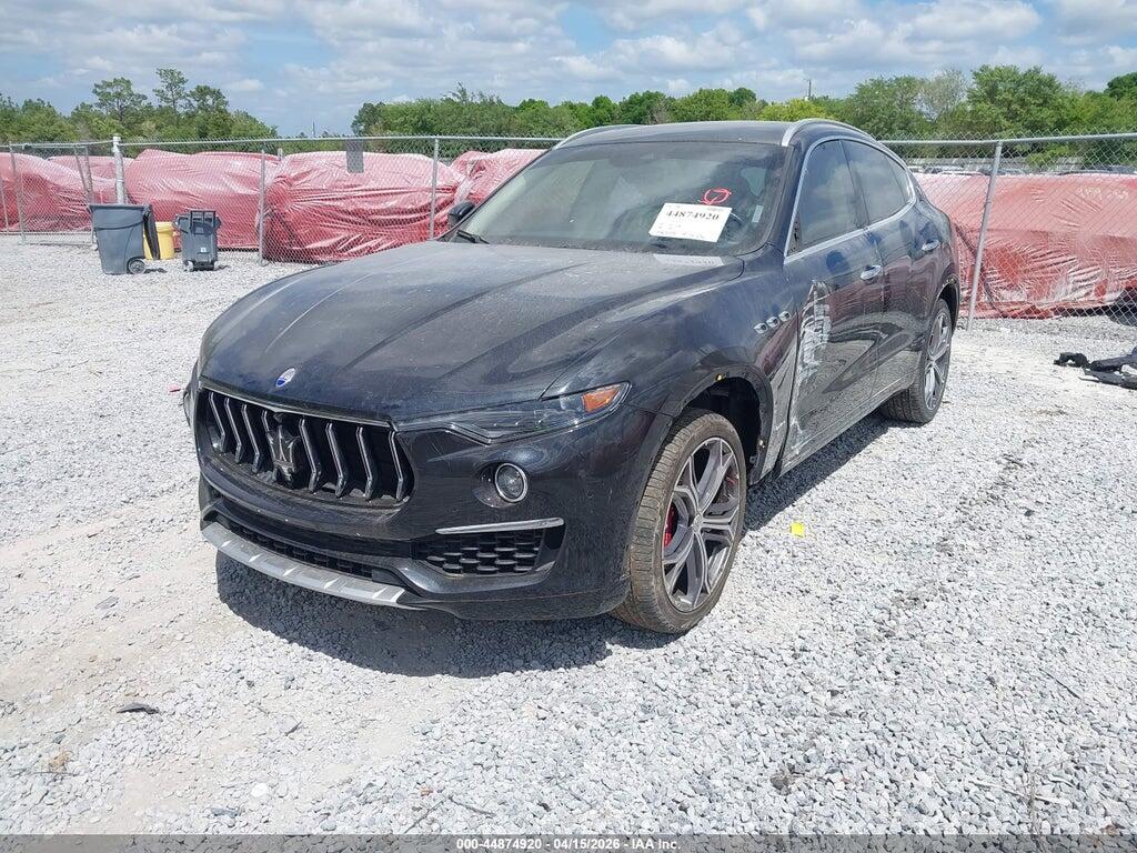 ZN661XUL8MX372721 2021 MASERATI LEVANTE photo no. 2
