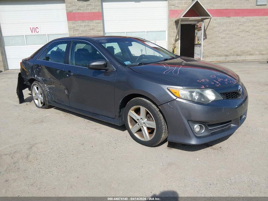4T1BF1FK8EU818982 2014 TOYOTA CAMRY photo no. 1