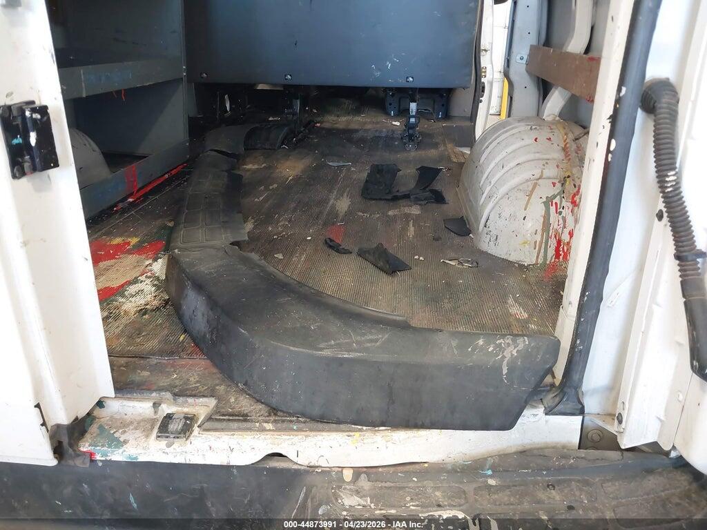 1GTW7AFG9J1906739 2018 GMC SAVANA 2500 photo no. 12