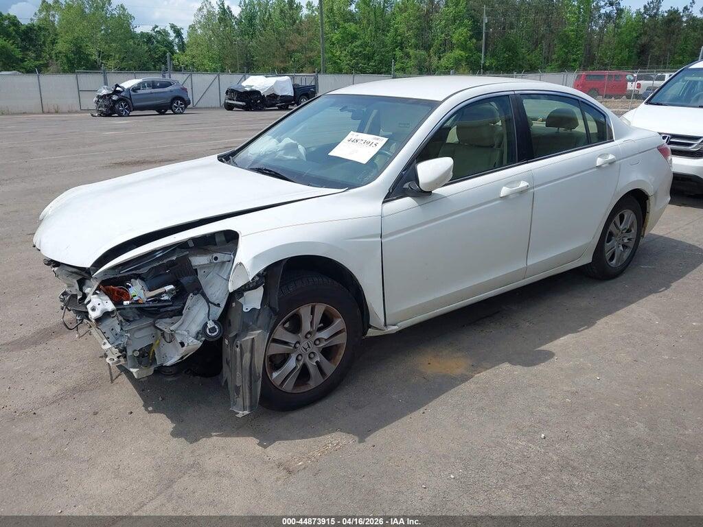 1HGCP2F61BA105886 2011 HONDA ACCORD photo no. 2